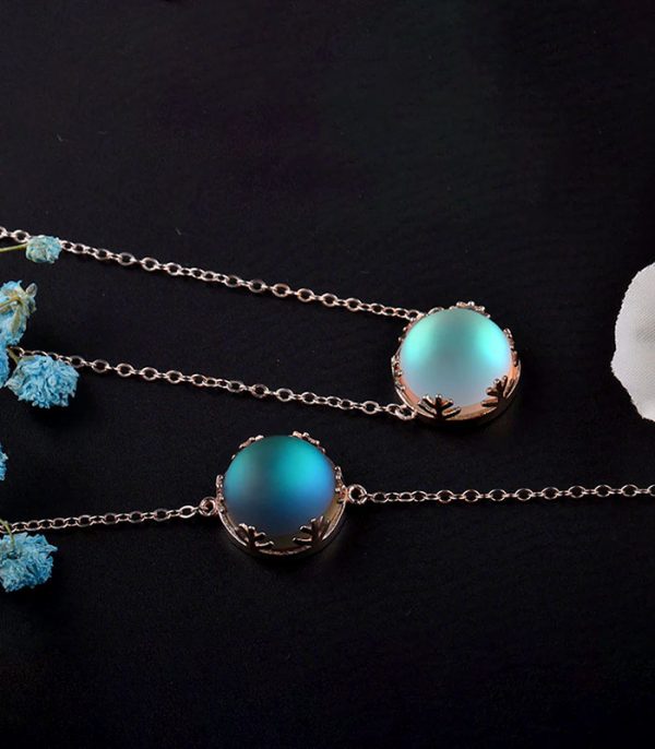 IPARAM Gradient blue Aurora Necklace - Image 4