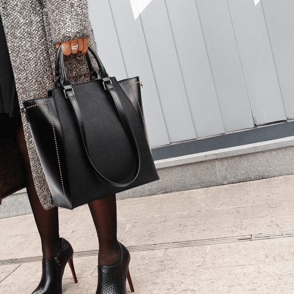 100% Genuine Leather One shoulder Large Capacity Ladies Bag - Image 4