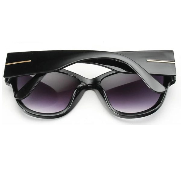 Butterfly Black Frame Sunglasses - Image 5